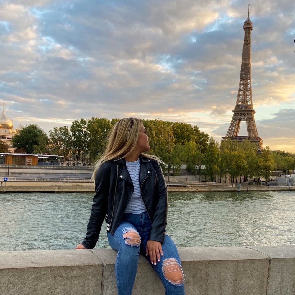 Meet your Posher, Jess